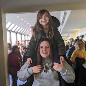 Meet your Posher, Anna